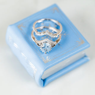 Winter Court Leather Book Ring Box – Frost Sky Edition (Small)